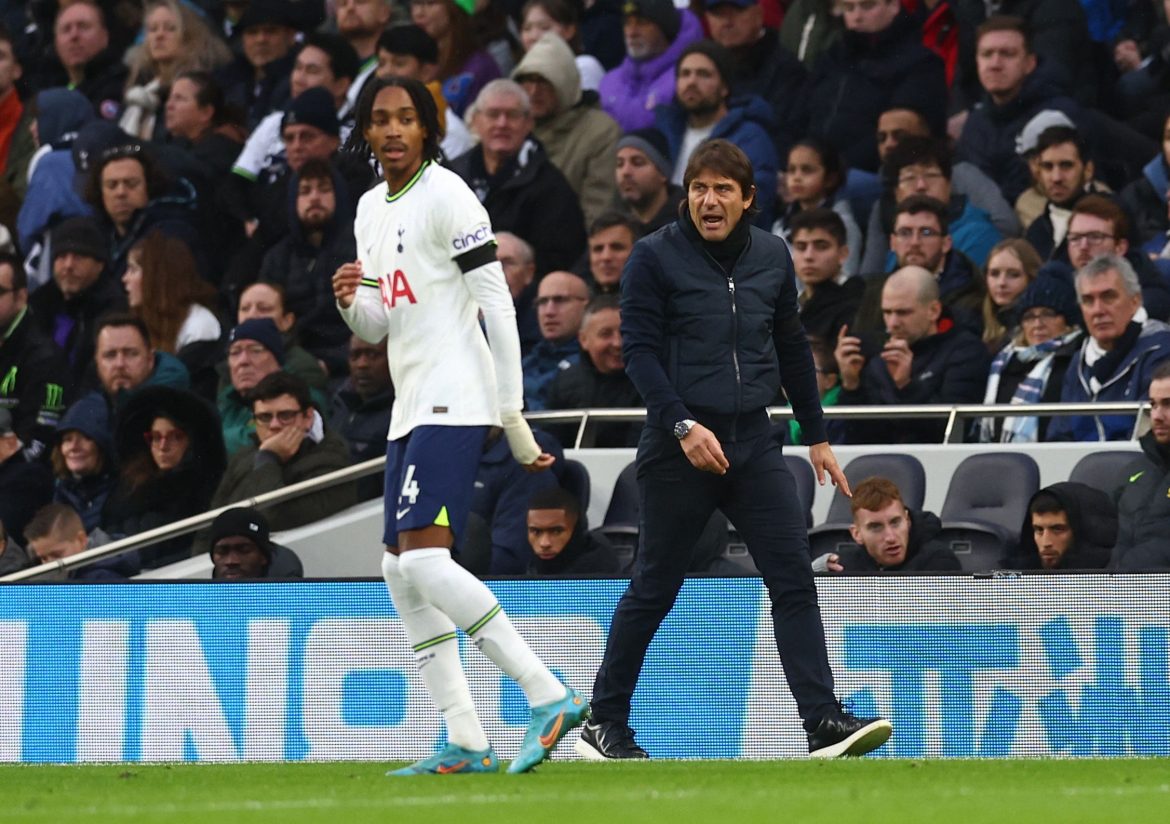Spurs could repeat Saliba trick with Spence