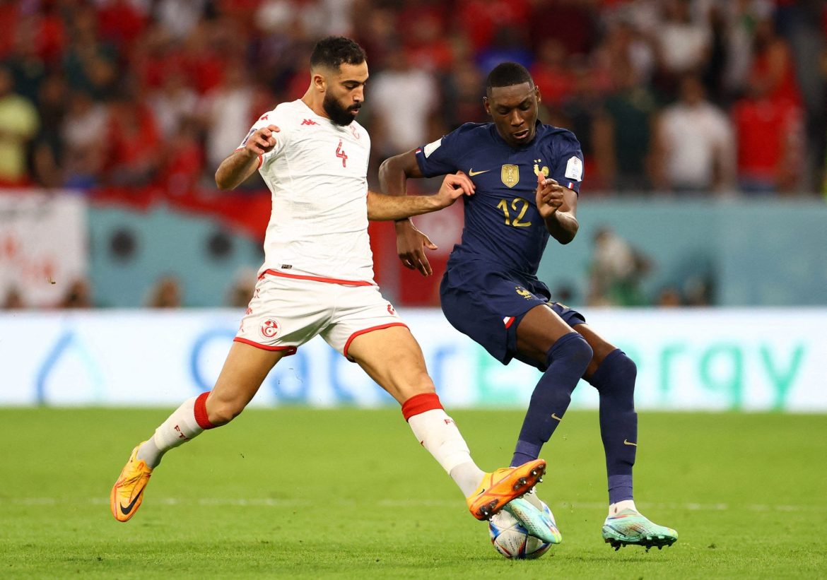 Everton must sign Randal Kolo Muani