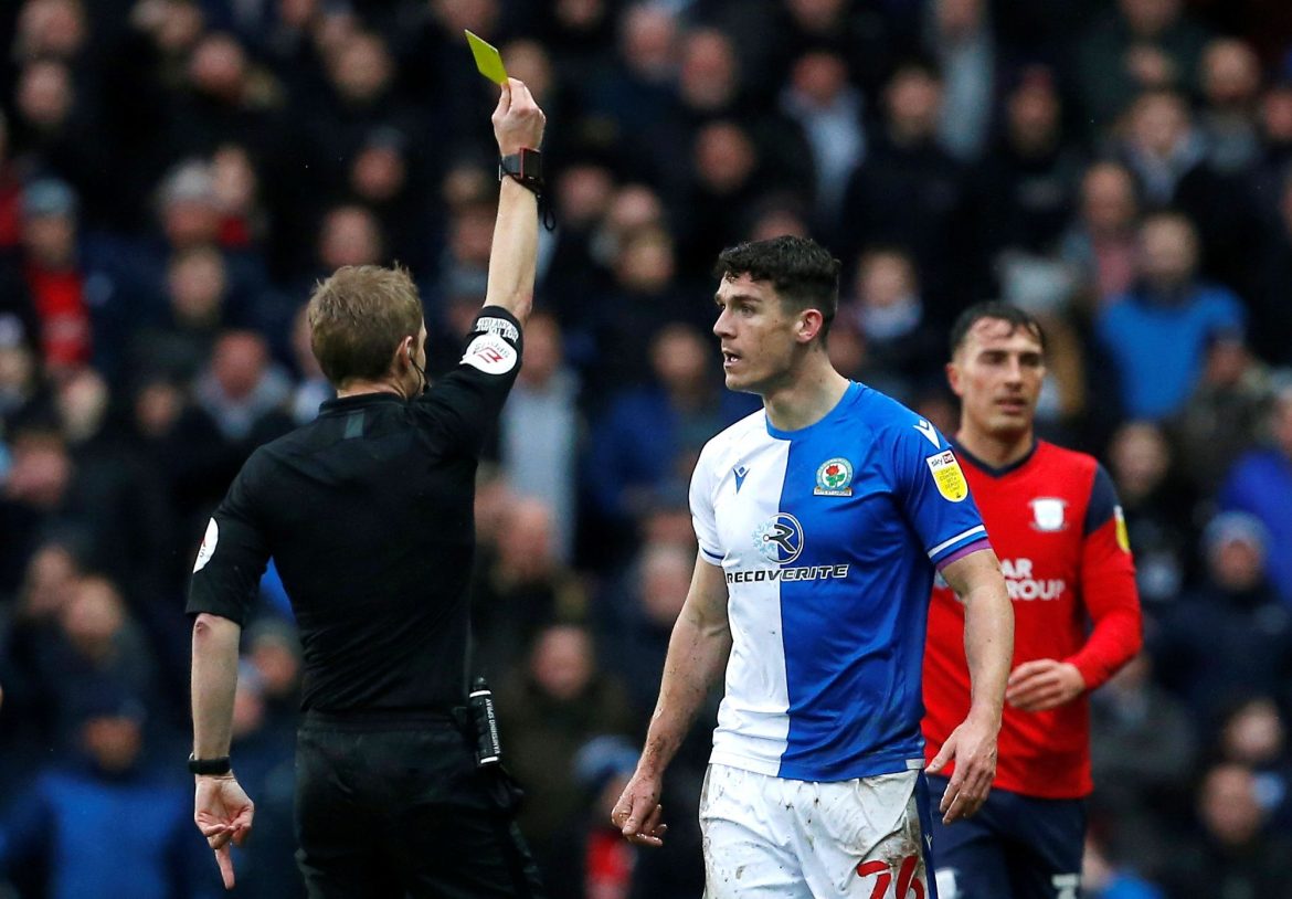 WBA must complete Darragh Lenihan transfer